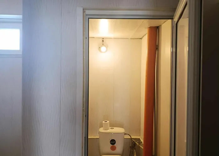 за настаняване بيت شباب